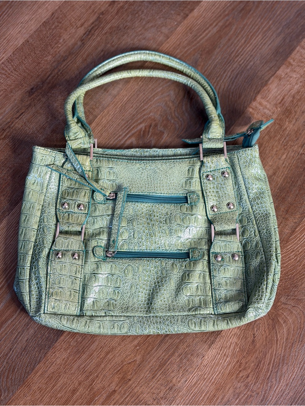 Sag Harbor Green Croc-Embossed Shoulder Tote